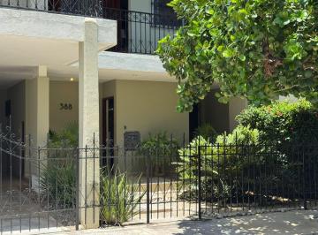 Casa de 4 habitaciones, Mérida · Casa en Venta, Fracc. Villas del Sol, Media Cuadra de La Calle 60, Mérida Yucatán