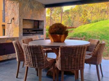 Casa en condominio de 4 habitaciones, Valle de Bravo · Casa de 4 Recámaras en Avandaro