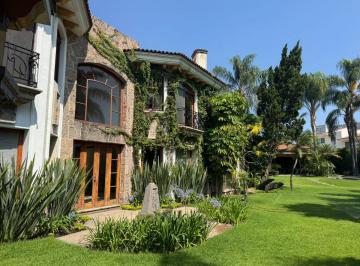 Casa de 3 habitaciones, Tlajomulco de Zúñiga · Residencia de Lujo en Club de Golf Santa Anita