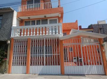 Casa · 224m² · 3 Recámaras · 1 Estacionamiento · Oportunidad Casa - Izcalli Ecatepec