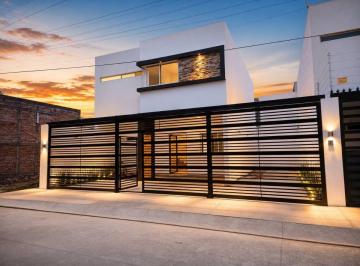 Casa de 3 habitaciones, Aguascalientes · Venta de Casa en Villas de La Cantera