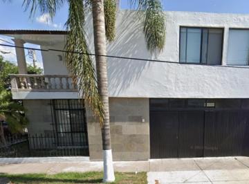 Casa de 4 habitaciones, Aguascalientes · Venta de Casa en Fraccionamiento Circunvalacion Norte, Aguascalientes.