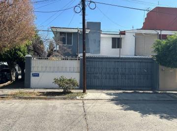 Casa de 3 habitaciones, Zapopan · Casa Renta Jardines de Guadalupe Zapopan Se Ofrece Amplia y Cómoda