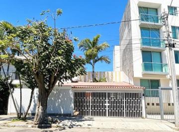 Casa de 4 habitaciones, Guadalajara · Casa en Venta en Providencia