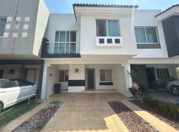 Casa · 105m² · 3 Recámaras · 2 Estacionamientos · Nueva Galicia 3 Habitaciones 2 Niveles