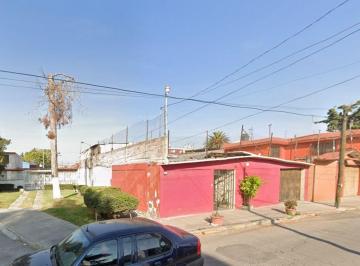 Casa de 4 habitaciones, Coacalco de Berriozábal · Casa en Venta en San Francisco Coacalco Coacalco