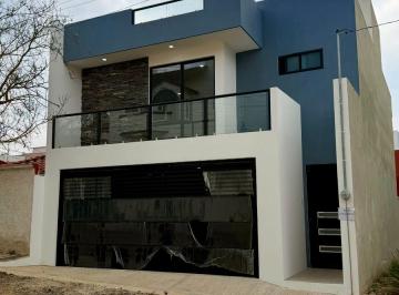 Casa de 3 habitaciones, Xalapa · Casa en Venta en Acueducto Ánimas Junto a Área Verde