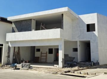 Casa · 565m² · Casa - Fraccionamiento Sienna Residencial