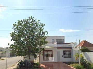 Casa de 3 habitaciones, Mérida · Casa en Venta en Mérida, Yucatán