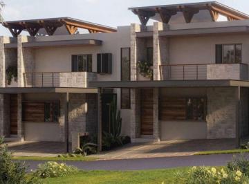 4089a2c8cf4409d9ab9716a2a92b2f09703e6522cd173e592687aa261457315f · Casa en Venta en Altozano, Querétaro