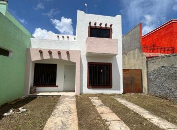 Casa · 128m² · 3 Recámaras · 2 Estacionamientos · Casa Gran Santa Fe