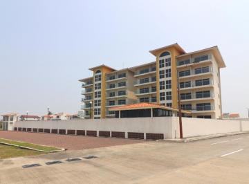 Departamento · 160m² · 2 Recámaras · 2 Estacionamientos · Departamento Frente Al Mar en La Riviera Veracruzana