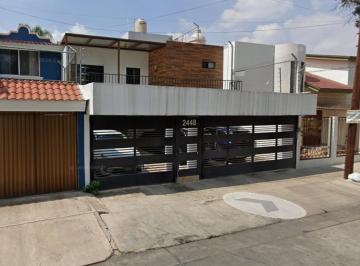 Casa de 5 habitaciones, Guadalajara · Venta de Casa en Colonia Bosques de La Victoria Guadalajara Jalisco