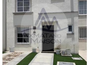 1 · Casa Céntrica en Venta en Querétaro Puerta Verona. Mlb