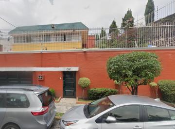 Casa de 4 habitaciones, Coyoacán · Casa en Venta en Col. Romero de Terreros