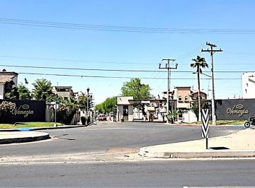 Casa de 2 habitaciones, Mexicali · Se Vende Casa de Dos Niveles