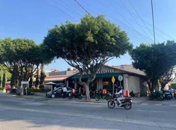 Local en centro comercial 1200m² Venta Vista Hermosa · Venta Plaza Comercial en Cuernavaca