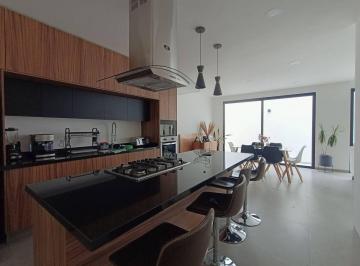 Casa en condominio de 3 habitaciones, Puebla · Casa en Venta Dentro de Fraccionamiento en Zavaleta