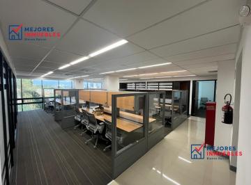 Oficina · 237m² · 4 Estacionamientos · Oficina en Renta, Punto Campestre, León, Gto