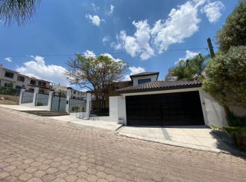 Casa de 4 habitaciones, León · Casa en Venta en Balcones del Campestre