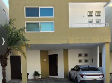Casa de 3 habitaciones, Monterrey · Casa El La Rioja Sector Leiva