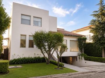 Casa de 3 habitaciones, Lerma · Casa Club de Golf Los Encinos, Lerma, Ocoyoacac, Salida Rápida a Cdmx