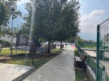 Casa de 4 habitaciones, Monterrey · Casa en Renta en Fraccionamiento Residencial de La Sierra en Carretera Nacional