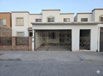Casa de 2 habitaciones, Ahome · Casa en Venta, Los Mochis, Sinaloa