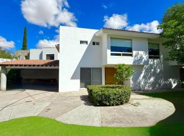 Casa de 5 habitaciones, Aguascalientes · Casa en Venta en Aguascalientes Norte en La Herradura Magnifica Residencia de Lujo