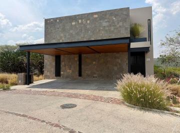119d3da12b1f133a70177ee1ab8662126a70df2dca78c0e6d1c300dc3674a703 · Casa en Venta con Vista Panorámica en Altozano Querétaro