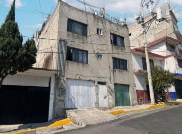 Casa de 10 habitaciones, Naucalpan de Juárez · Casa en Venta en Naucalpan de Juárez