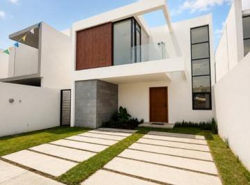 Casa · 145m² · 3 Recámaras · 2 Estacionamientos · Casa en Renta Boca del Rio Veracruz Fraccionamiento Lomas del Dorado