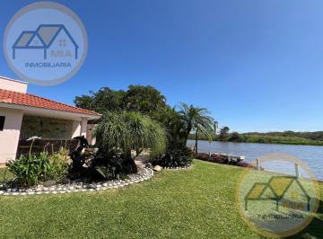 Casa · 20 Estacionamientos · Casa en Renta en Playa de Vacas Medellin