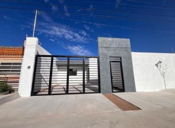 Casa · 89m² · 2 Recámaras · 1 Estacionamiento · Venta Casa Al Norte! Una Planta!