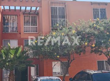 Departamento · 46m² · 2 Recámaras · 1 Estacionamiento · Departamento en Venta - (4)