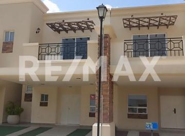 Casa · 199m² · 3 Recámaras · 1 Estacionamiento · Casa en Privada Amenidades Premium con Amplios Espacios, 3 Recamaras - (4)