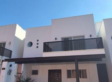 Casa · 4 Recámaras · 2 Estacionamientos · Casa en Renta Sierra Escondida La Lagrima