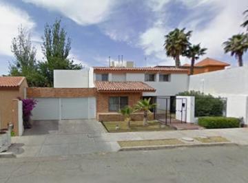 Casa de 3 habitaciones, Juárez · Se Vende Excelente Casa Col. Ricon de San Marcos, Juarez Chihuahua