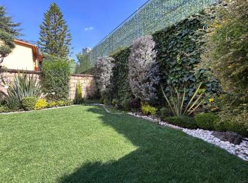 Casa de 5 habitaciones, Cuajimalpa de Morelos · Casa con 5 Recámaras y Jardín Privado en Venta en El Molino, Cuajimalpa