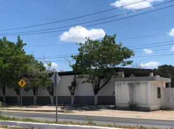 Edificio · 4900m² · 5 Estacionamientos · Edificio en Venta en Campeche: Colonia Multunchac