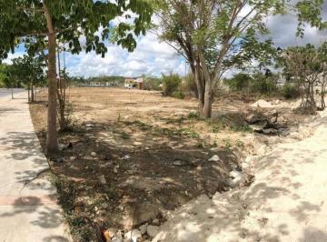 Terreno / Lote · 1800m² · Terrenos en Renta en Campeche: Av Maestros Campechanos