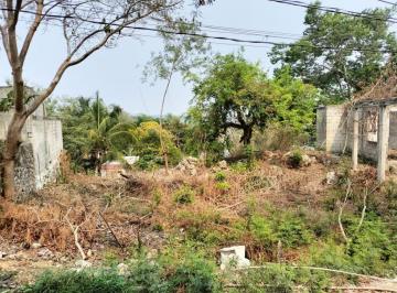 Terreno / Lote · 211m² · Terreno en Venta en Campeche: Col. Lazaro Cardenas
