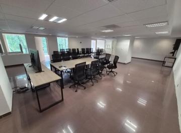 Oficina · 385m² · 6 Recámaras · 5 Estacionamientos · Oficina en Renta en Reforma