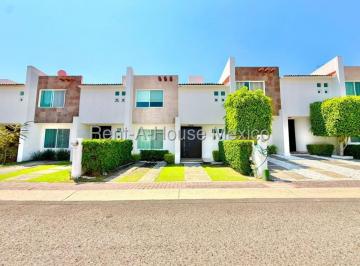 Casa de 3 habitaciones, Querétaro · Santa Fe Juriquilla - Oportunidad Casa 147 m 3 Recámaras y 2.5 Baños en Privada
