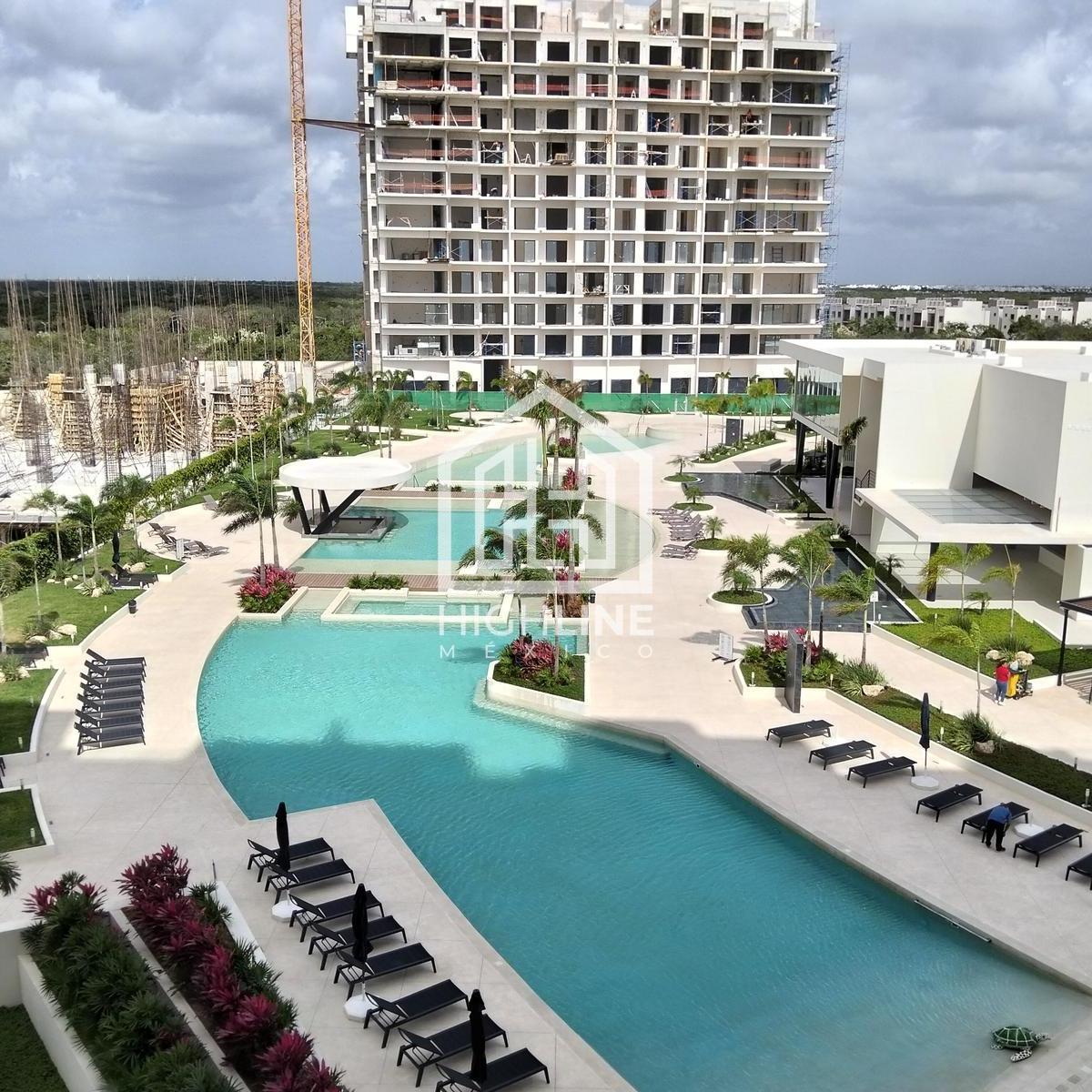 2-Bedroom Apartment in Cancún with Swimming Pool, Gym, and Security