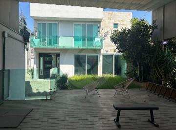 Casa · 435m² · 5 Recámaras · 2 Estacionamientos · Casa en Venta en Tizapan