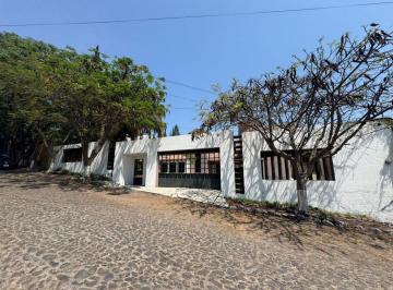 Casa · 726m² · 4 Recámaras · Casa en Venta, en Huertas La Joya Querétaro