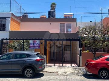 676d0e1e-739c-41d5-a1f0-ce0580293f36.jpg · Casa en Renta en Fraccionamiento Jardines del Country