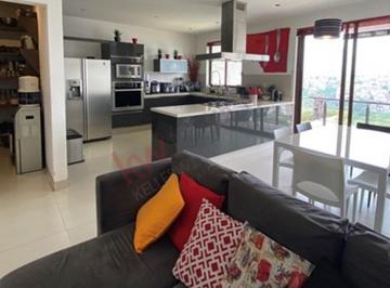 N/A · Venta Casa en Bosques de La Herradura, 4 Recámaras, 4.2 Baños, 4 Estacionamientos