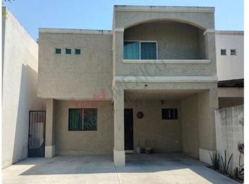 N/A · Casa en Venta en Valle de San Francisco, Apodaca, a 15 Minutos del Aeropuerto